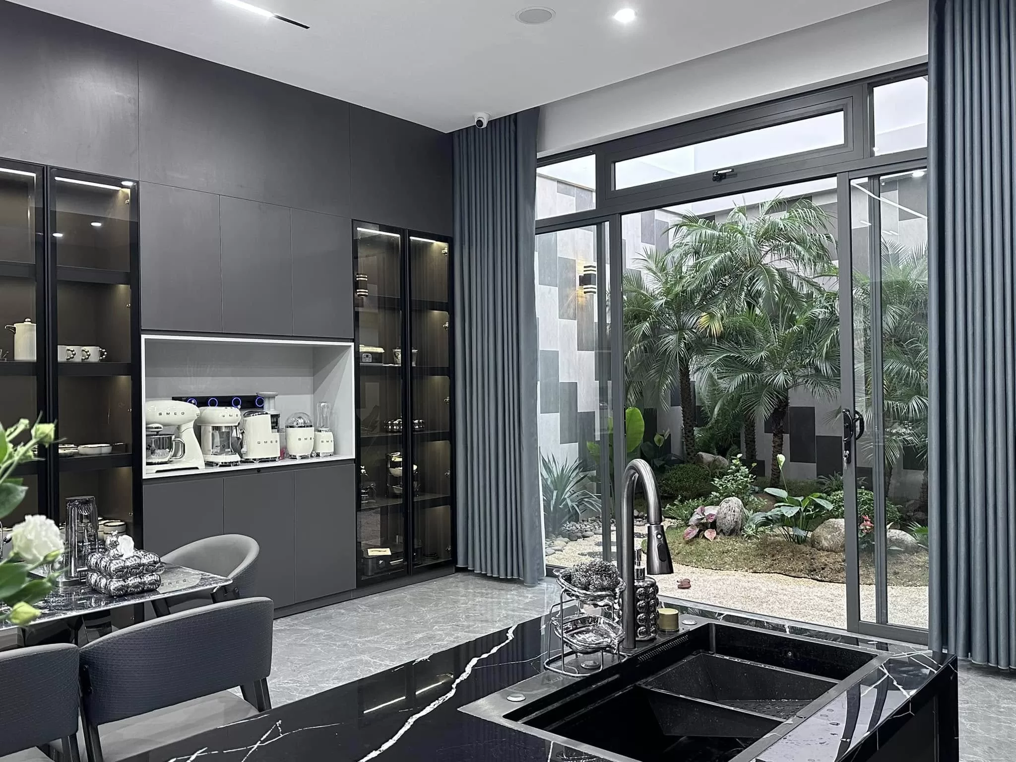 Mẫu Sơn Nhà Màu Ghi