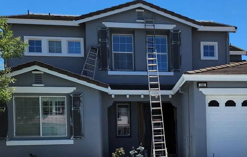 Những lưu ý khi sử dụng sơn Dulux Weathershield bề mặt bóng